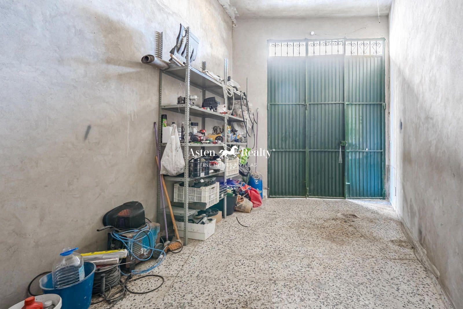 5 soverom Restaurant/Bar til salgs i Armenime med garasje - € 360 000 (Ref: 8765512)