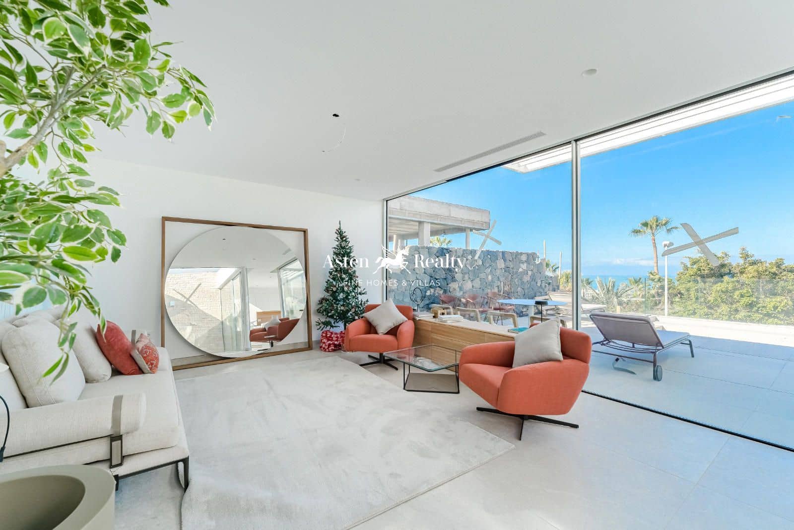 6 soverom Hus til salgs i Costa Adeje med svømmebasseng garasje - € 2 700 000 (Ref: 8769070)