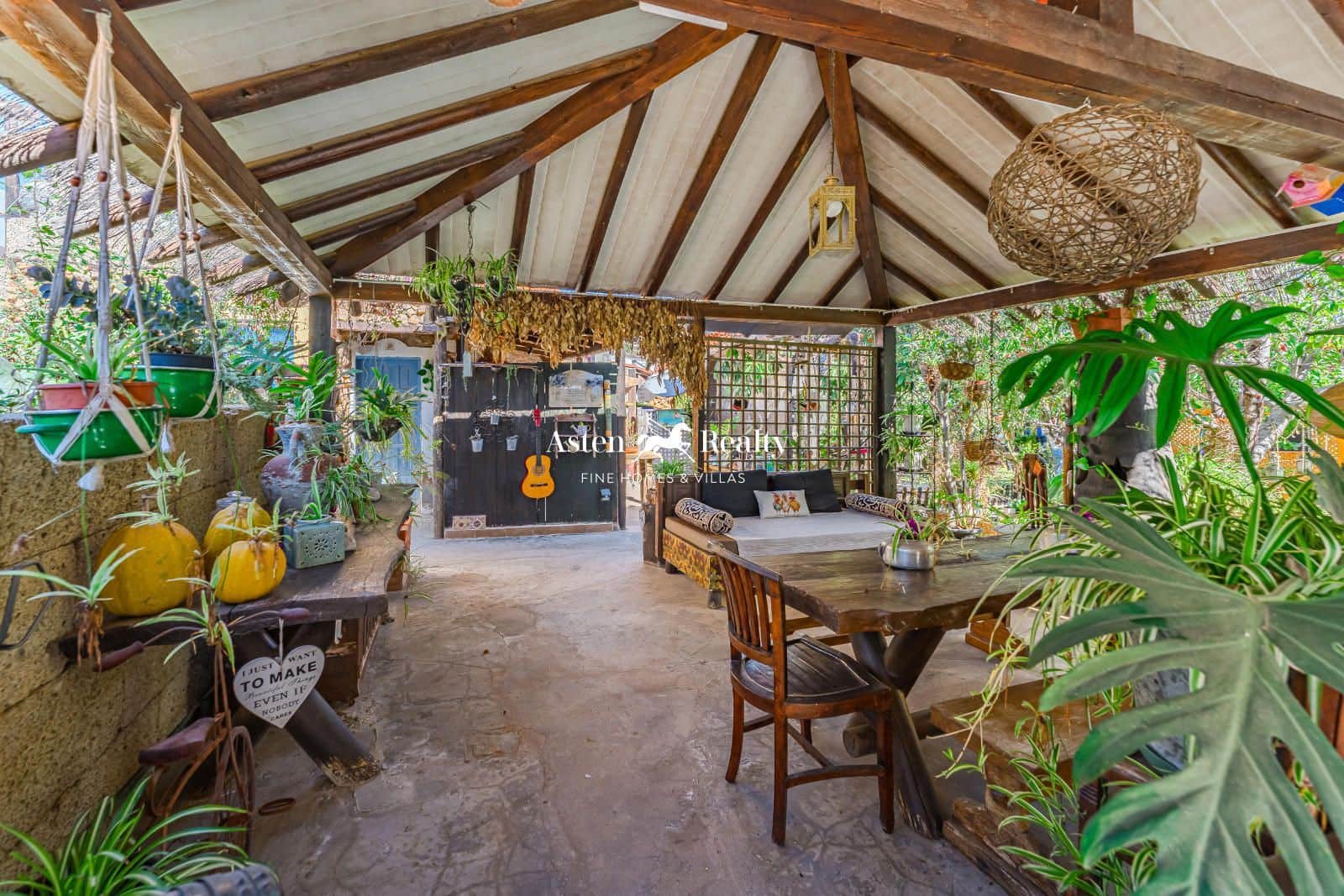13 soveværelse Finca/Landehus til salg i San Miguel de Abona med swimmingpool garage - € 1.500.000 (Ref: 8774760)