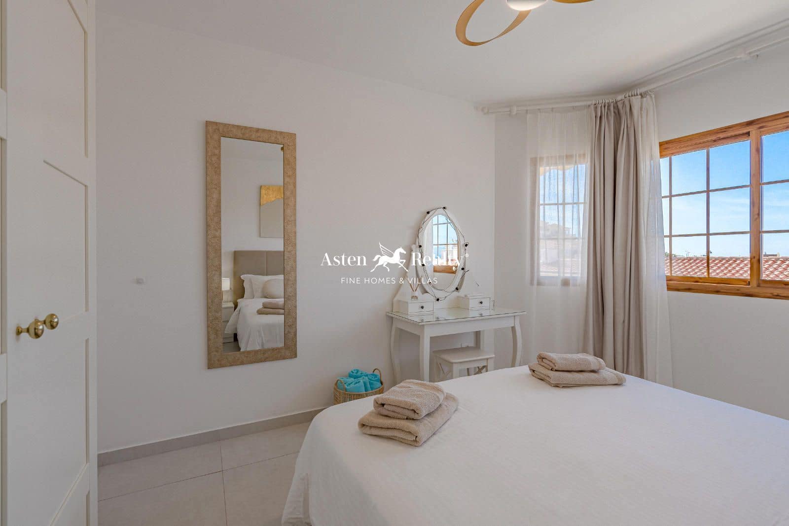 2 soveværelse Lejlighed til salg i Torviscas med swimmingpool - € 367.500 (Ref: 8777054)