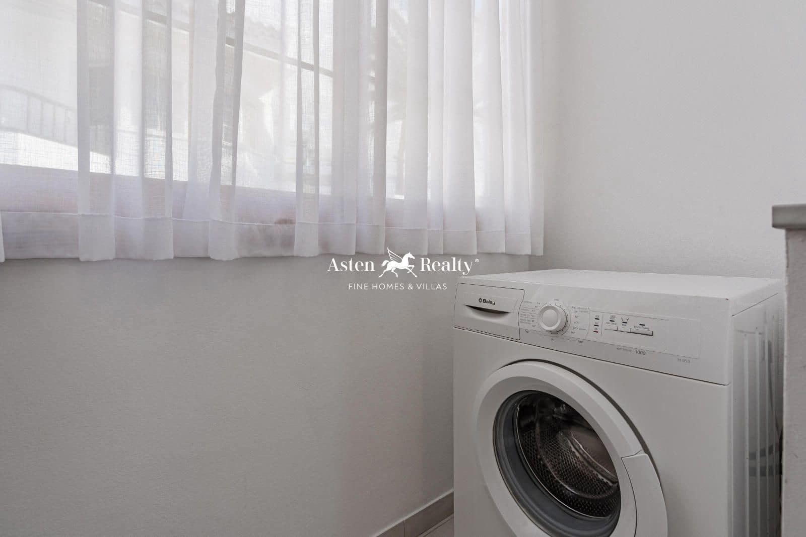 2 soveværelse Lejlighed til salg i Torviscas med swimmingpool - € 367.500 (Ref: 8777054)