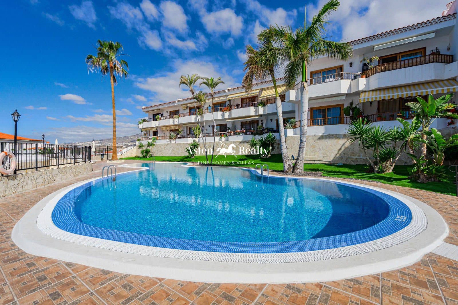 2 soveværelse Lejlighed til salg i Torviscas med swimmingpool - € 367.500 (Ref: 8777054)