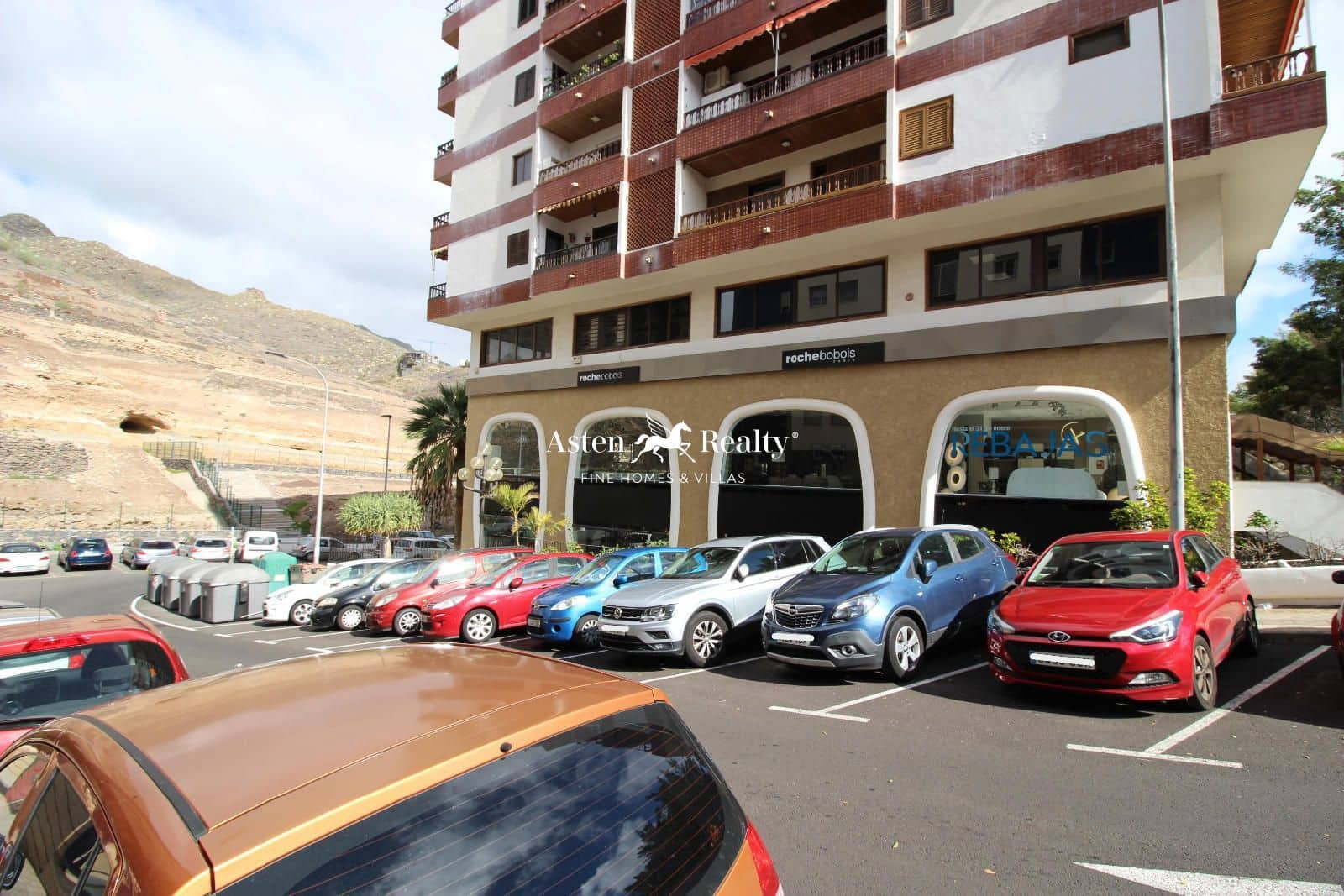 Virksomhed til salg i Santa Cruz de Tenerife - € 990.000 (Ref: 8782283)