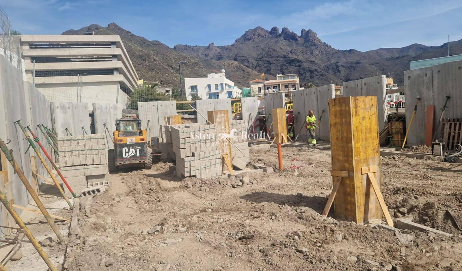 22 soveværelse Hotel til salg i Adeje med garage - € 4.900.000 (Ref: 8796200)