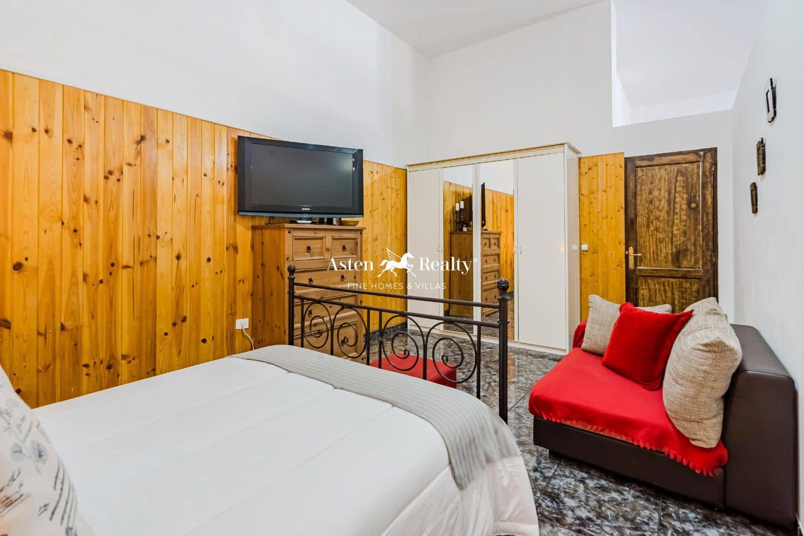 3 slaapkamer Villa te koop in Alcala - € 280.000 (Ref: 8814746)