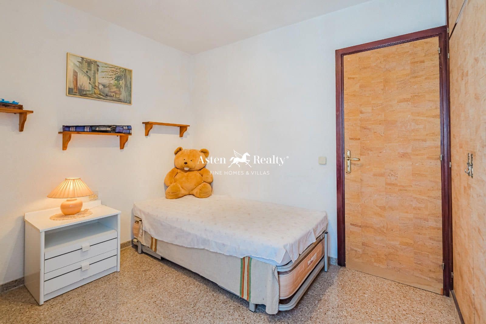 3 slaapkamer Flat te koop in Los Cristianos met zwembad - € 365.000 (Ref: 8815173)