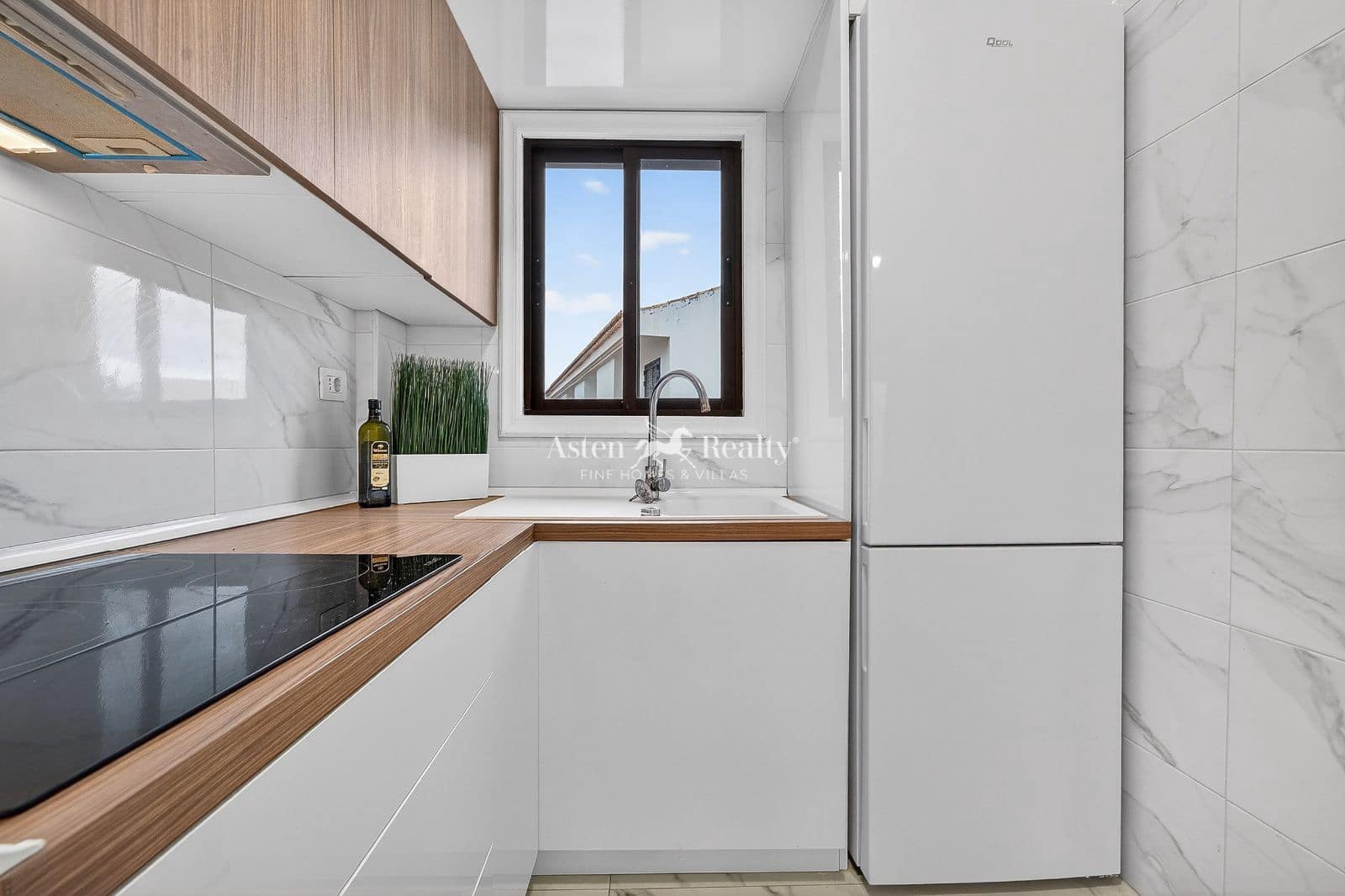 2 quarto Casa em Banda para venda em Chayofa com piscina garagem - 360 000 € (Ref: 8820617)