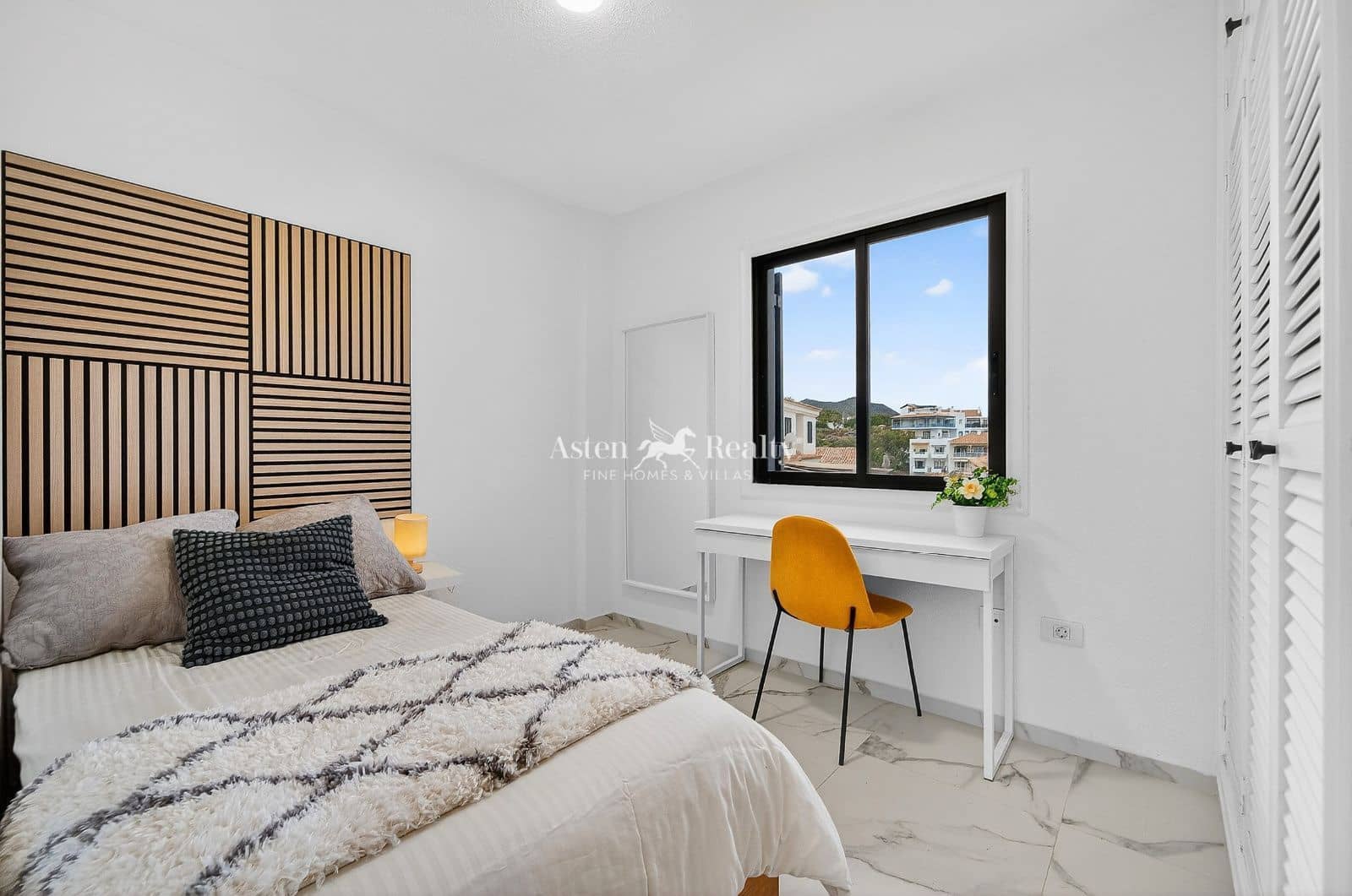 2 quarto Casa em Banda para venda em Chayofa com piscina garagem - 360 000 € (Ref: 8820617)