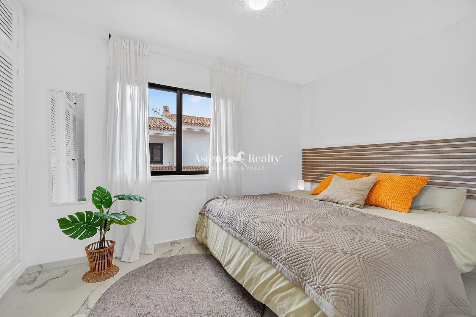 2 quarto Casa em Banda para venda em Chayofa com piscina garagem - 360 000 € (Ref: 8820617)