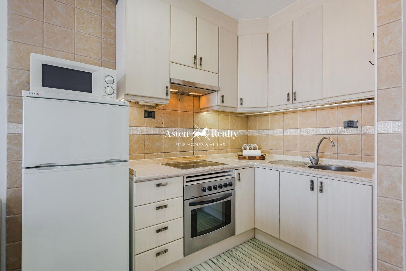 2 chambre Appartement à vendre à Los Cristianos avec piscine - 515 000 € (Ref: 8830521)