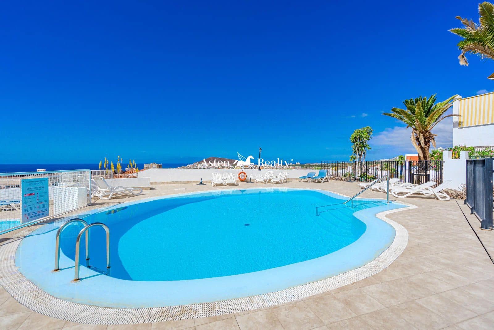 2 chambre Appartement à vendre à Los Cristianos avec piscine - 515 000 € (Ref: 8830521)