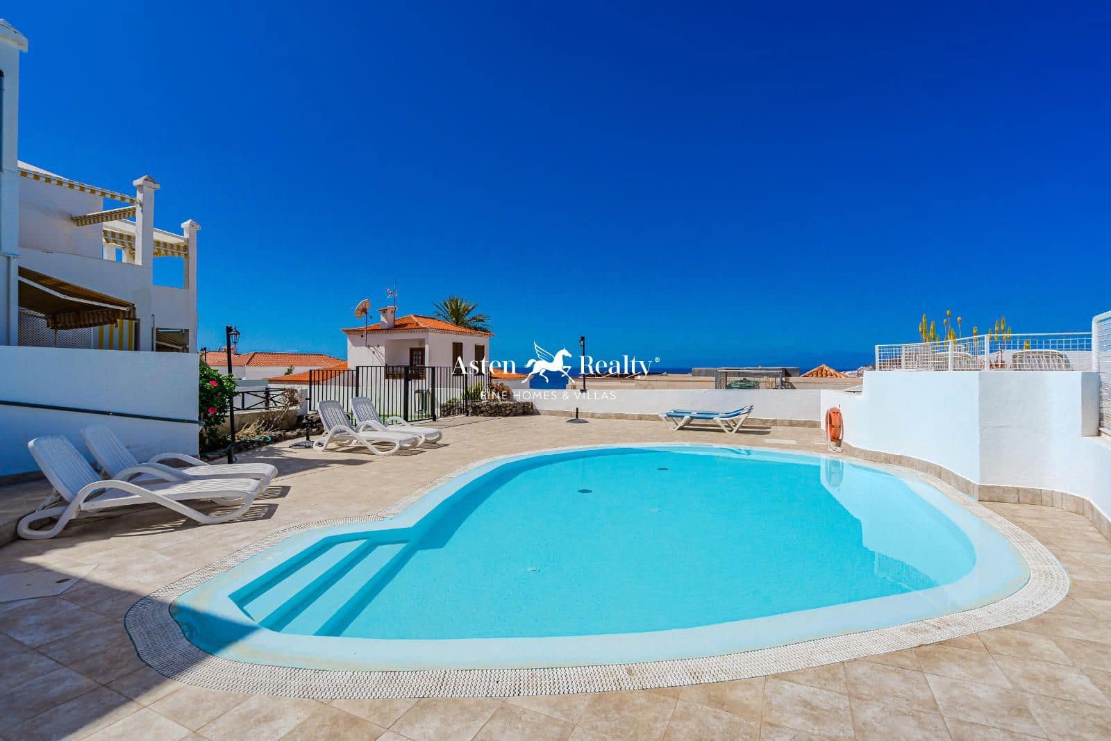 2 chambre Appartement à vendre à Los Cristianos avec piscine - 515 000 € (Ref: 8830521)