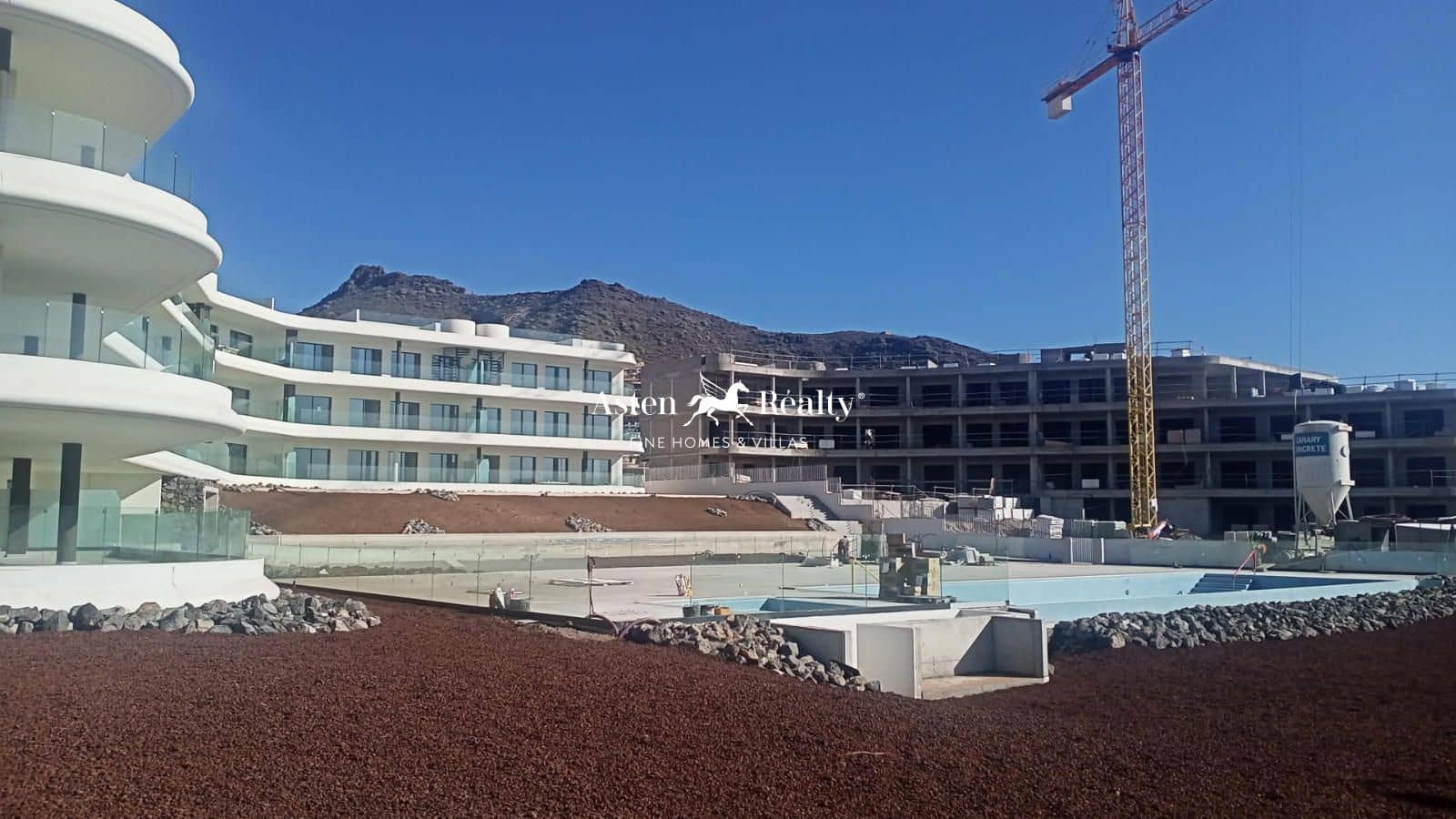 2 soveværelse Penthouse til salg i Torviscas med swimmingpool garage - € 850.000 (Ref: 8845885)