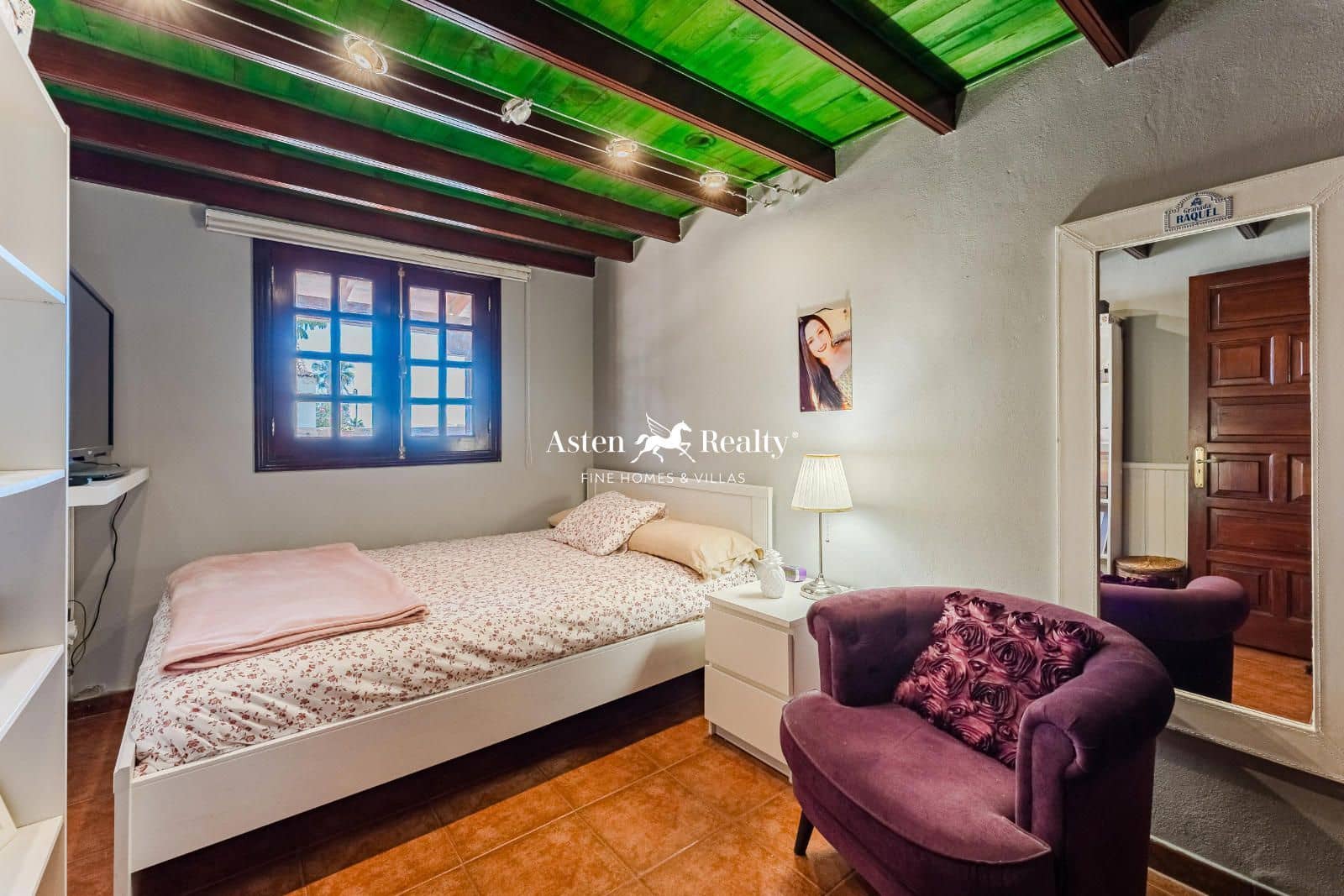 4 soveværelse Bungalow til salg i Golf del Sur med swimmingpool - € 469.000 (Ref: 8846657)