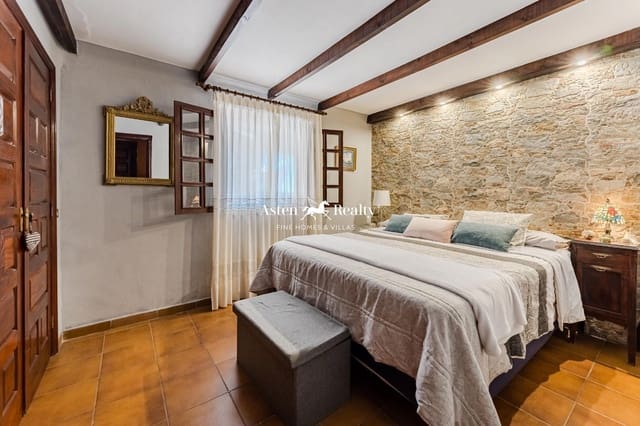 4 slaapkamer Bungalow te koop in Golf del Sur, San Miguel de Abona met zwembad - € 469.000 (Ref: 8846657)