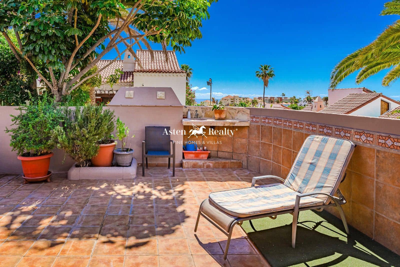 4 soveværelse Bungalow til salg i Golf del Sur med swimmingpool - € 469.000 (Ref: 8846657)