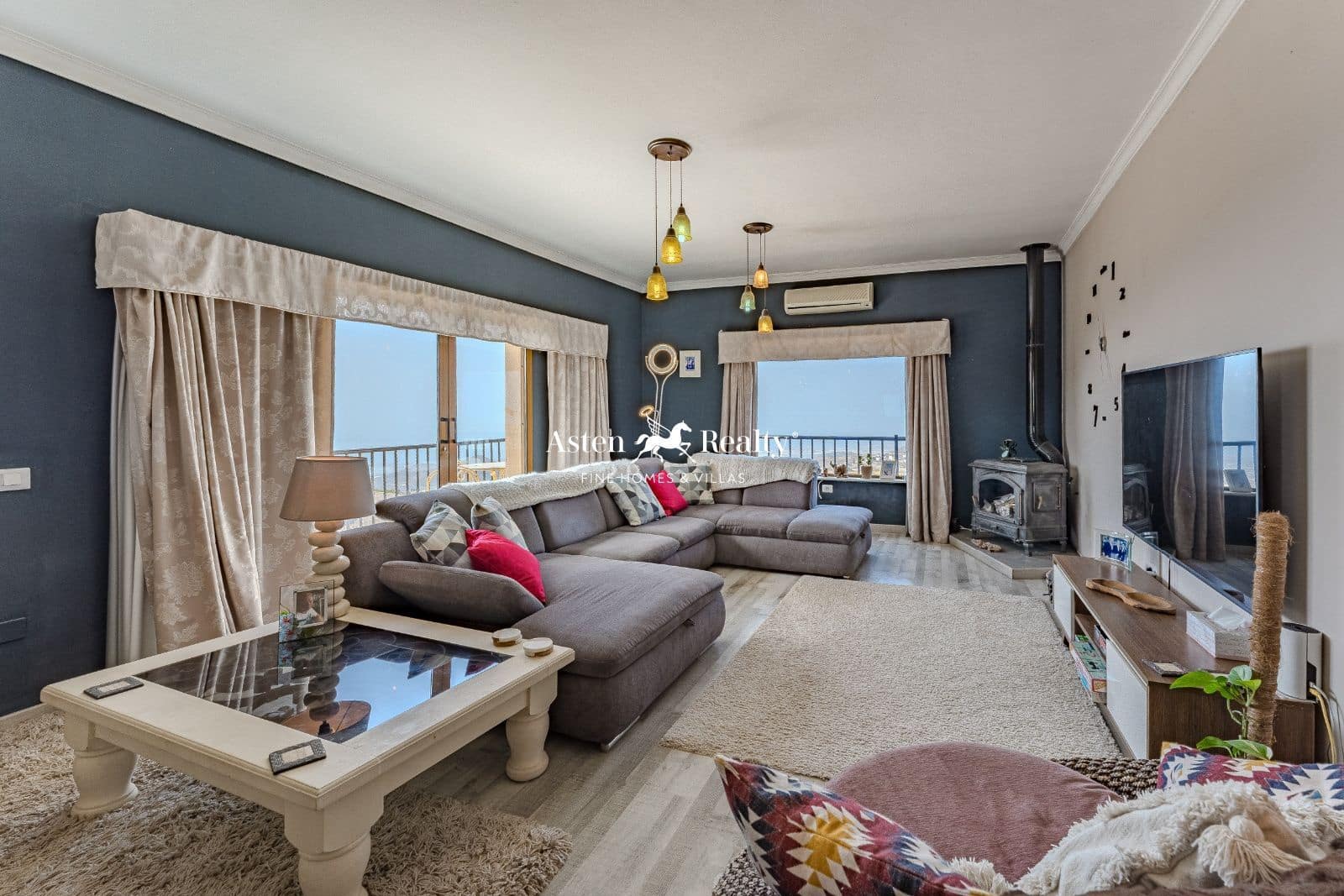 6 slaapkamer Villa te koop in San Miguel de Abona met zwembad garage - € 860.000 (Ref: 8897318)