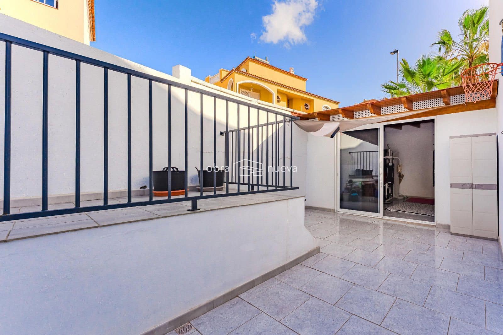 2 soveværelse Byhus til salg i Santiago del Teide med swimmingpool garage - € 380.000 (Ref: 8912187)