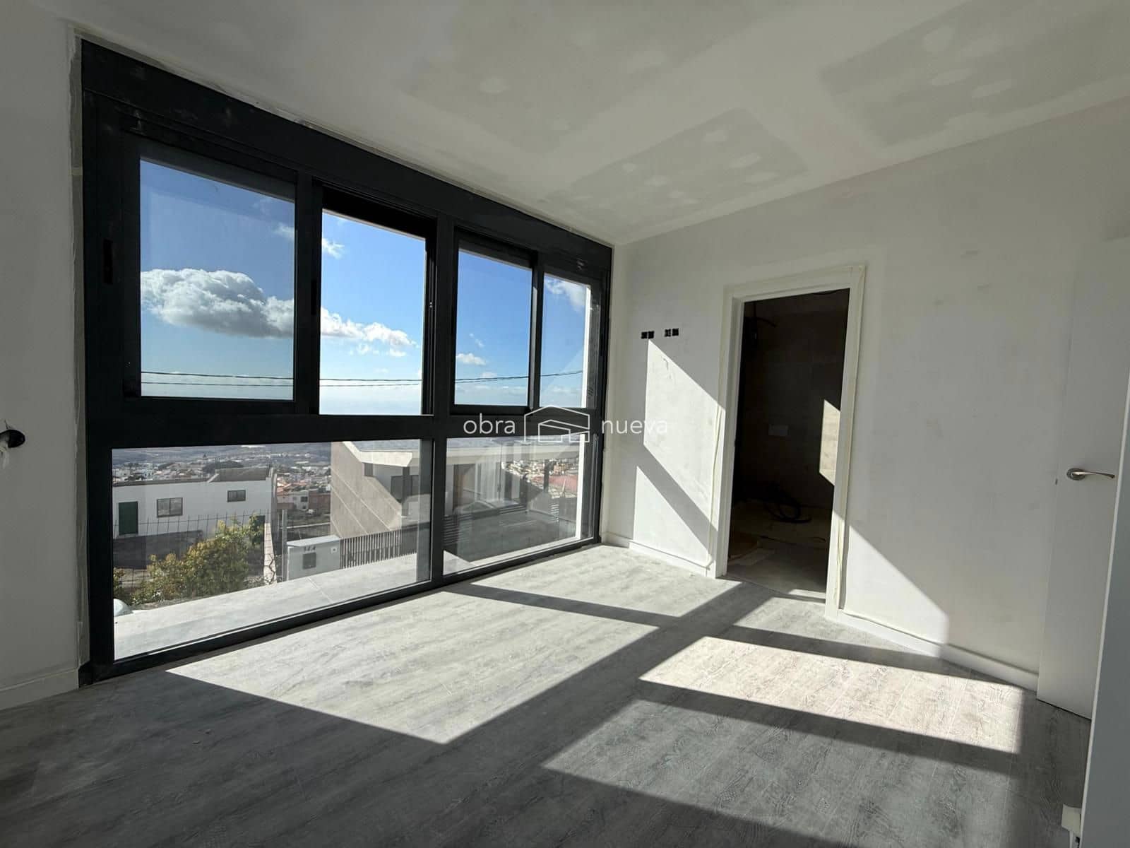 3 soveværelse Villa til salg i San Miguel de Abona med garage - € 420.000 (Ref: 8912188)