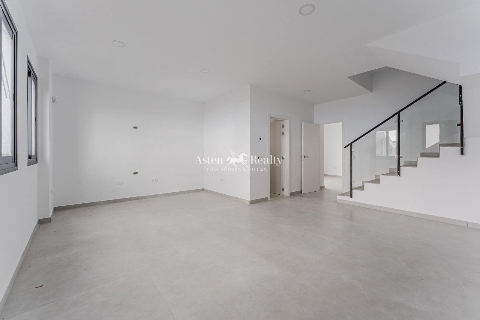 5 chambre Villa/Maison à vendre à San Miguel de Abona avec garage - 480 000 € (Ref: 8912189)