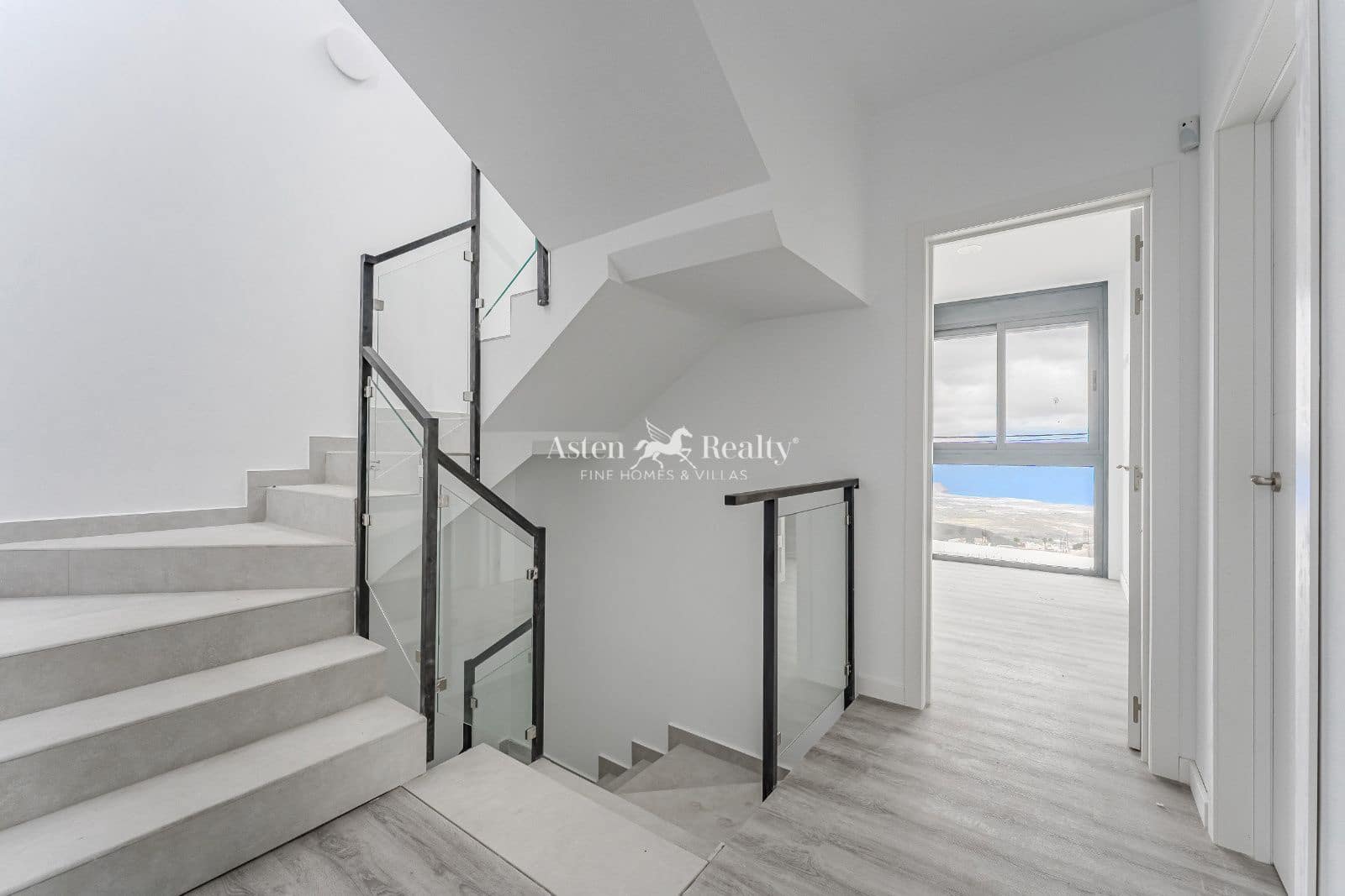 5 chambre Villa/Maison à vendre à San Miguel de Abona avec garage - 480 000 € (Ref: 8912189)