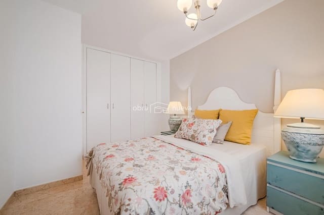 2 soveværelse Lejlighed til salg i Fañabe, Adeje med garage - € 279.000 (Ref: 8912190)