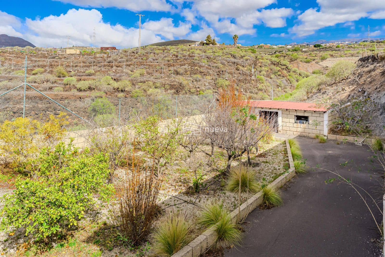 4 soveværelse Byhus til salg i San Miguel de Abona med swimmingpool garage - € 1.280.000 (Ref: 8917469)