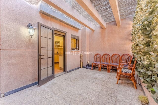 3 slaapkamer Huis te koop in El Medano, Granadilla de Abona met garage - € 455.000 (Ref: 8918409)