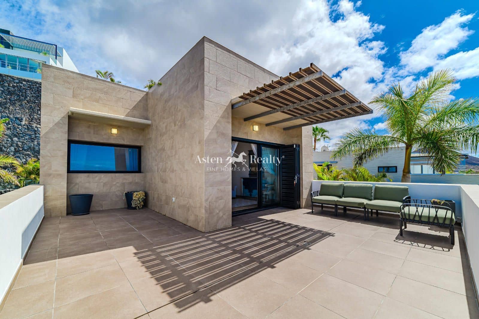 3 chambre Maison de Ville à vendre à Costa Adeje avec piscine garage - 3 050 000 € (Ref: 8925119)