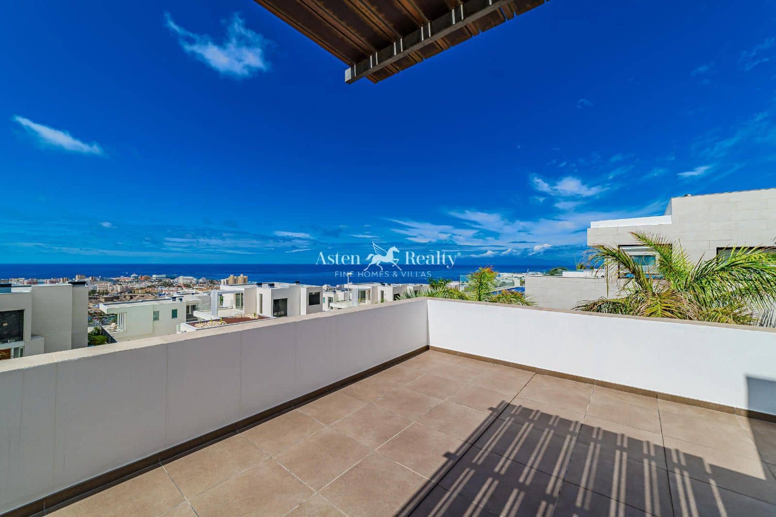 3 chambre Maison de Ville à vendre à Costa Adeje avec piscine garage - 3 050 000 € (Ref: 8925119)