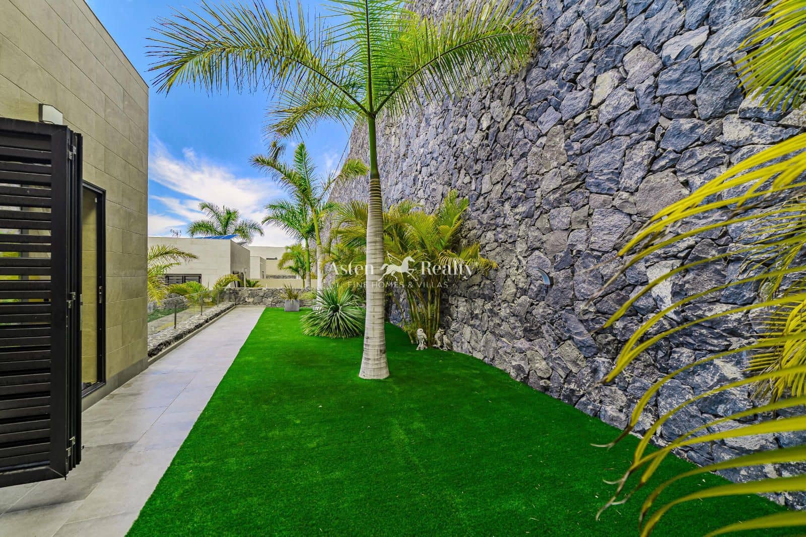 3 chambre Maison de Ville à vendre à Costa Adeje avec piscine garage - 3 050 000 € (Ref: 8925119)