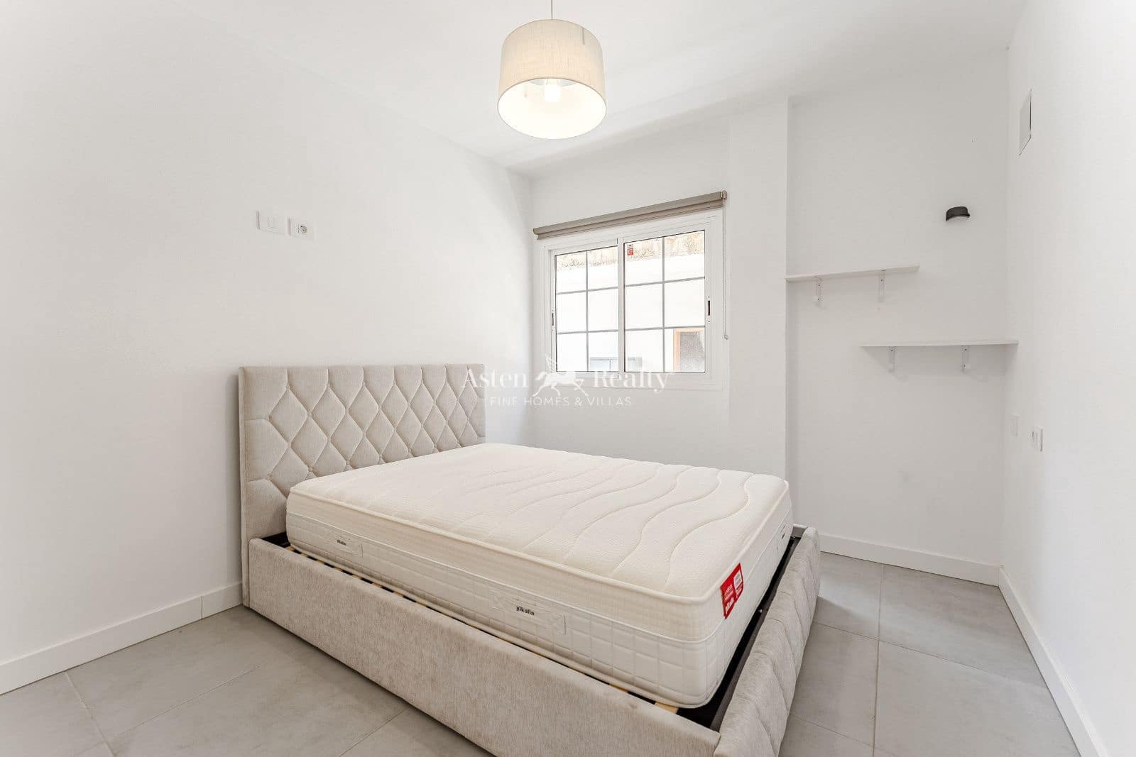 4 soveværelse Lejlighed til salg i Alcala - € 367.000 (Ref: 8945056)