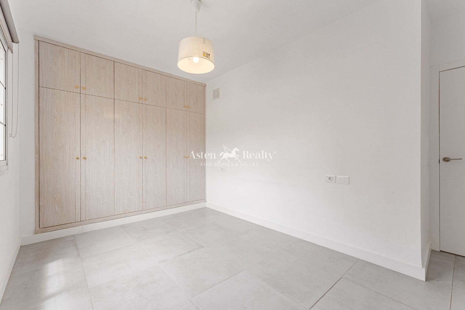 4 soveværelse Lejlighed til salg i Alcala - € 367.000 (Ref: 8945056)