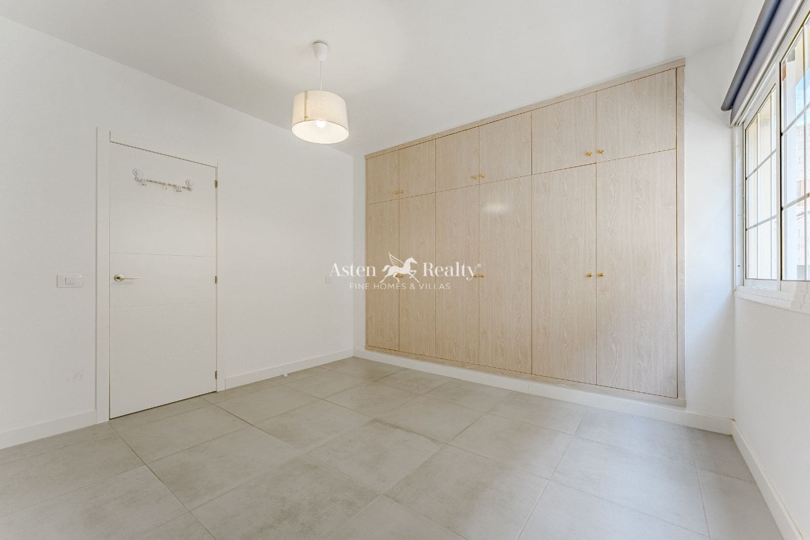 4 soveværelse Lejlighed til salg i Alcala - € 367.000 (Ref: 8945056)