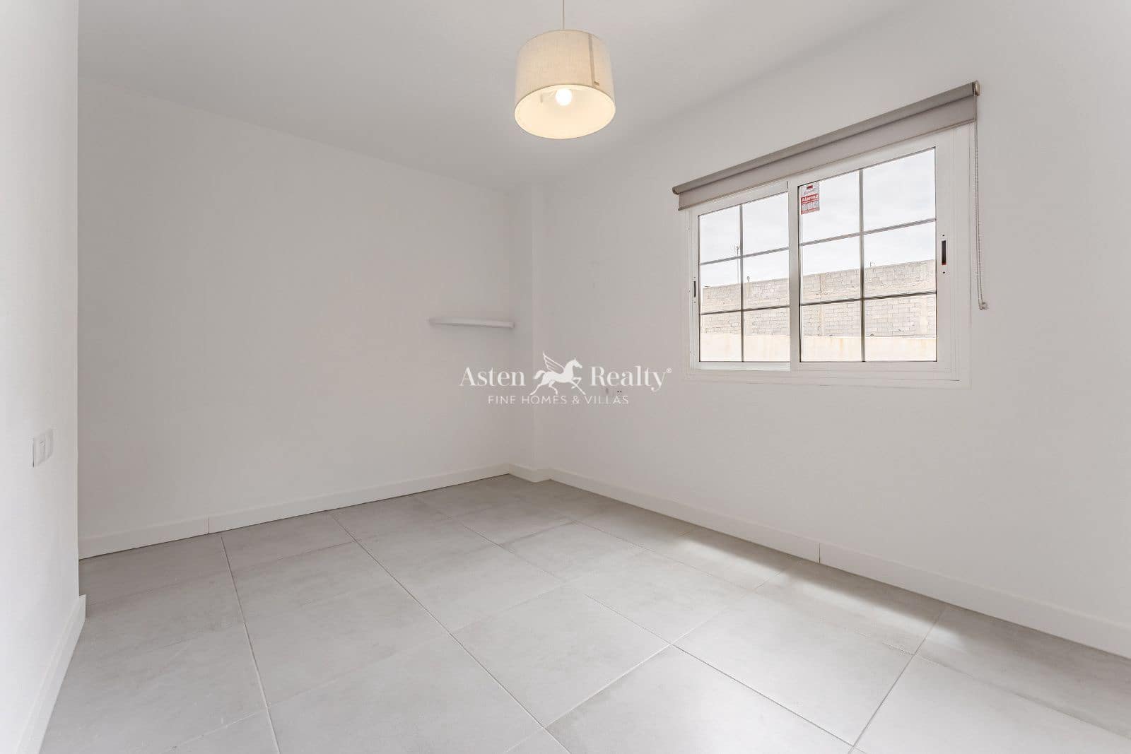 4 soveværelse Lejlighed til salg i Alcala - € 367.000 (Ref: 8945056)