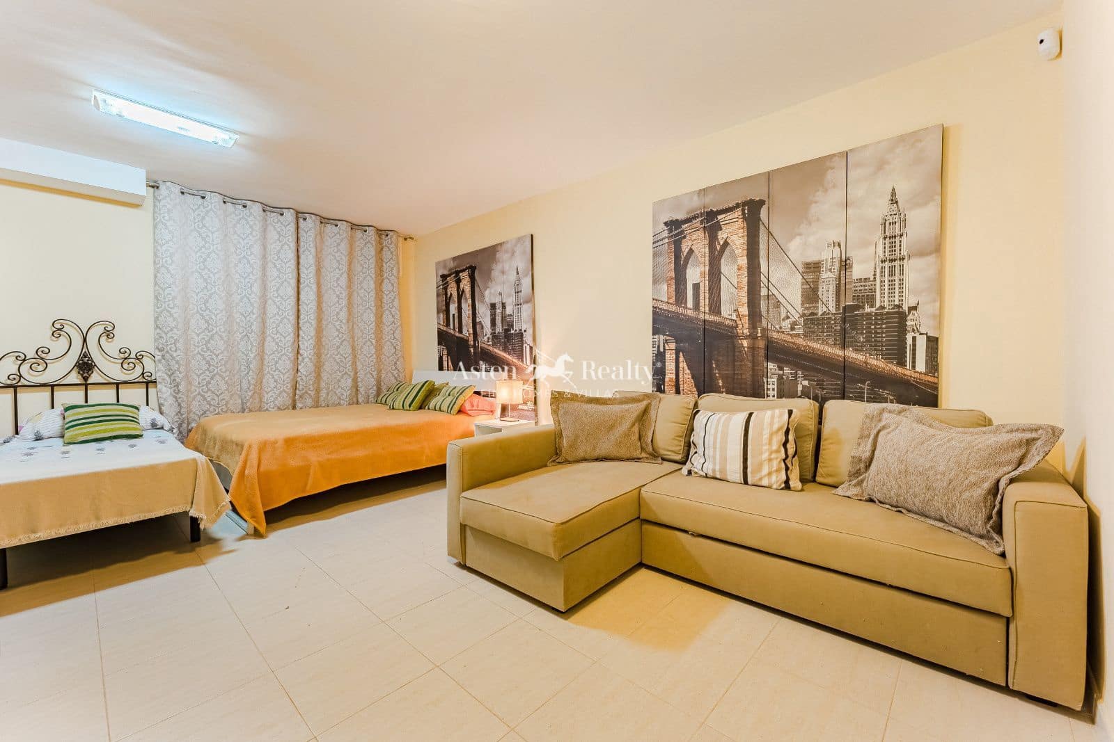 4 Zimmer Haus zu verkaufen in Playa de las Americas mit Pool Garage - 1.297.000 € (Ref: 8949815)