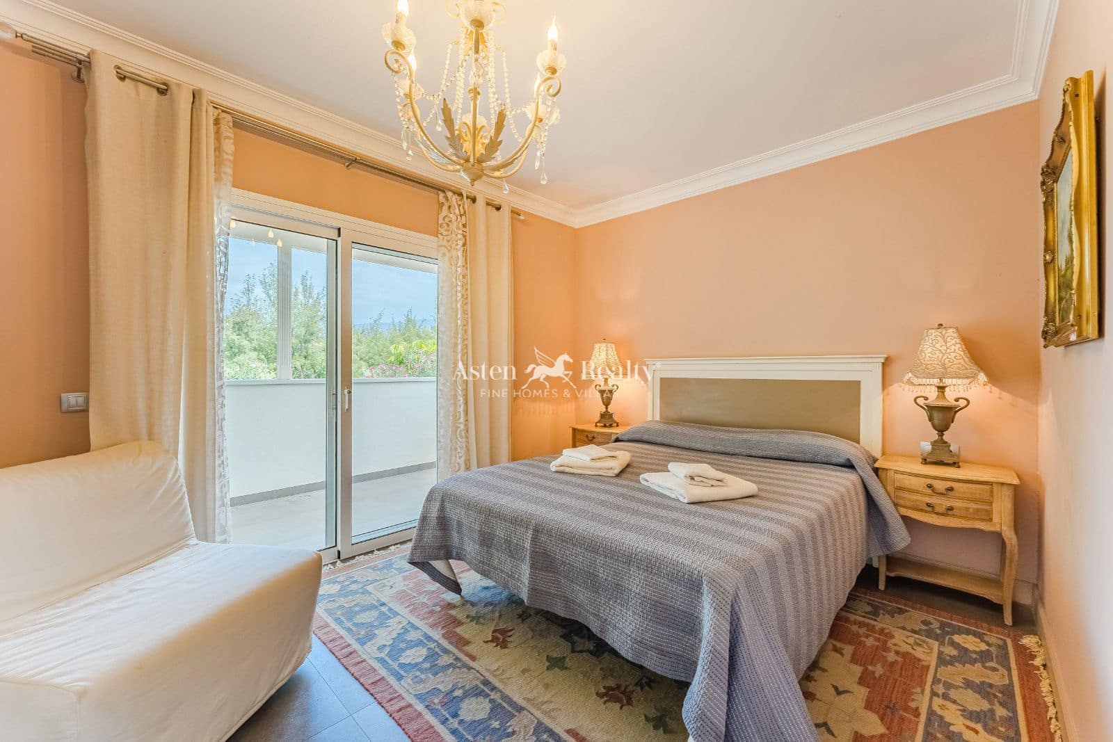 4 Zimmer Haus zu verkaufen in Playa de las Americas mit Pool Garage - 1.297.000 € (Ref: 8949815)