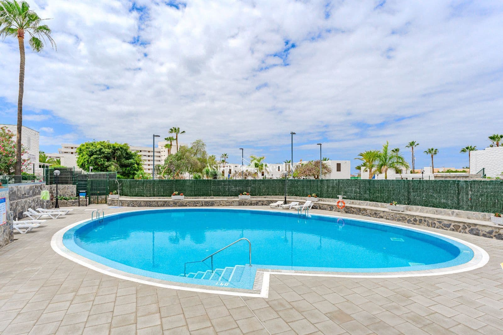 2 chambre Penthouse à vendre à Costa Adeje avec piscine garage - 680 000 € (Ref: 8960895)