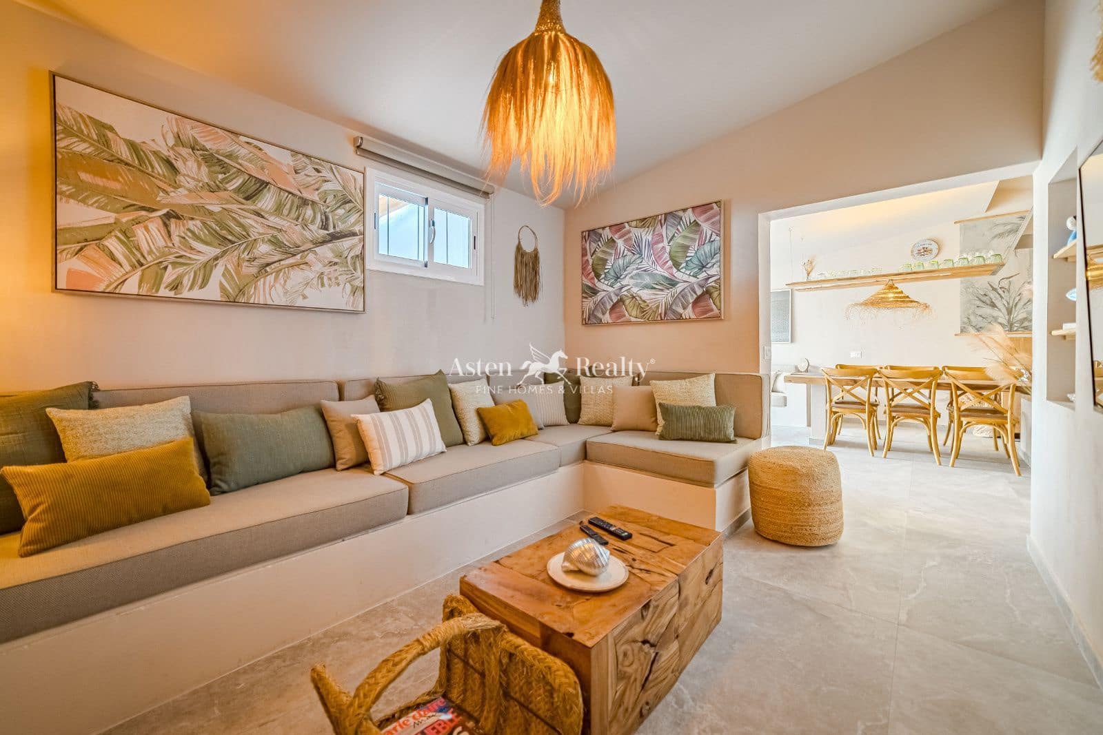 5 soverom Hus til salgs i Chayofa med svømmebasseng garasje - € 1 350 000 (Ref: 8973403)