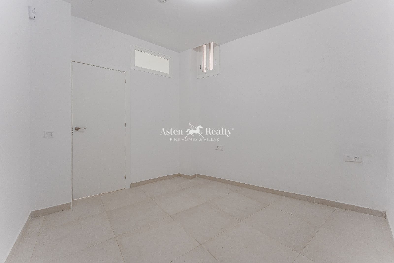 2 slaapkamer Flat te koop in Los Gigantes - € 165.000 (Ref: 8974044)