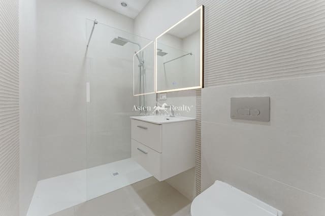 2 slaapkamer Flat te koop in Los Gigantes, Santiago del Teide - € 165.000 (Ref: 8974044)