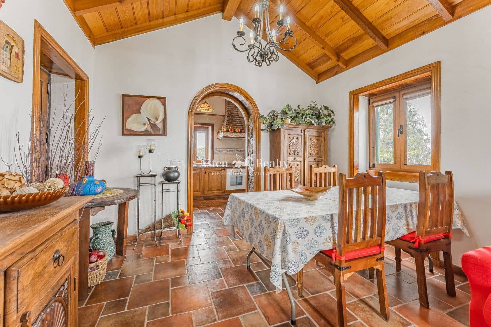 2 soveværelse Villa til salg i Tijoco Alto med garage - € 800.000 (Ref: 8983538)