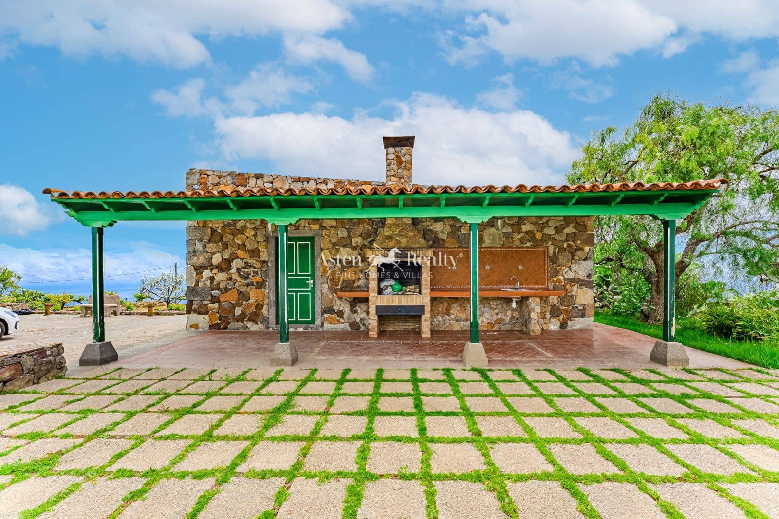 2 soveværelse Villa til salg i Tijoco Alto med garage - € 800.000 (Ref: 8983538)