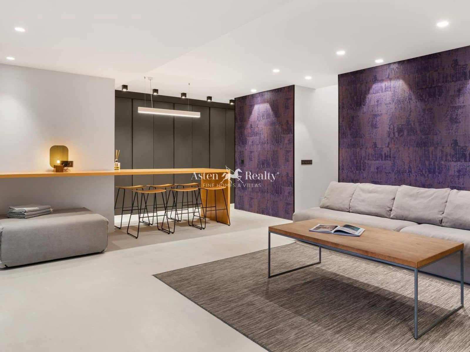 3 bedroom Villa for rent in Costa Adeje with pool garage - € 6,500 (Ref: 8986421)