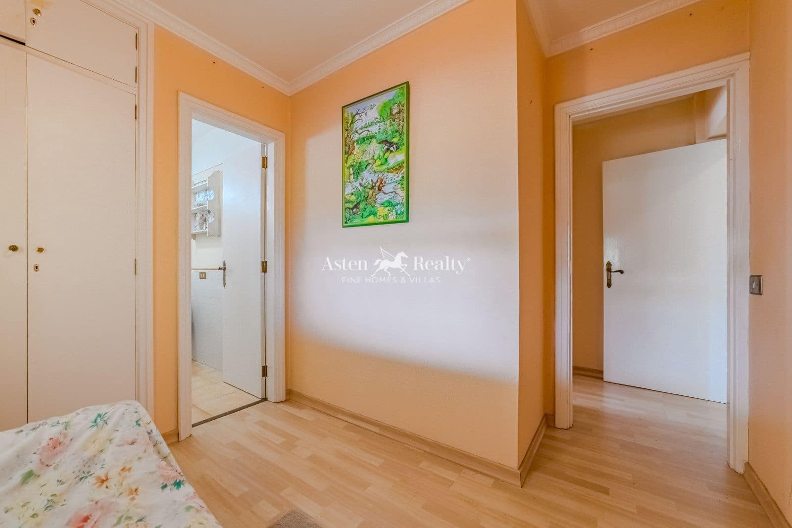 6 soveværelse Villa til salg i San Cristobal de La Laguna med garage - € 680.000 (Ref: 8998443)