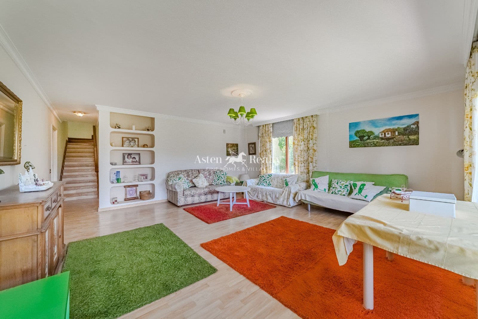 6 soveværelse Villa til salg i San Cristobal de La Laguna med garage - € 680.000 (Ref: 8998443)