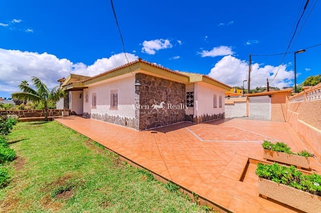 6 chambre Villa/Maison à vendre à San Cristóbal de La Laguna avec garage - 680 000 € (Ref: 8998443)