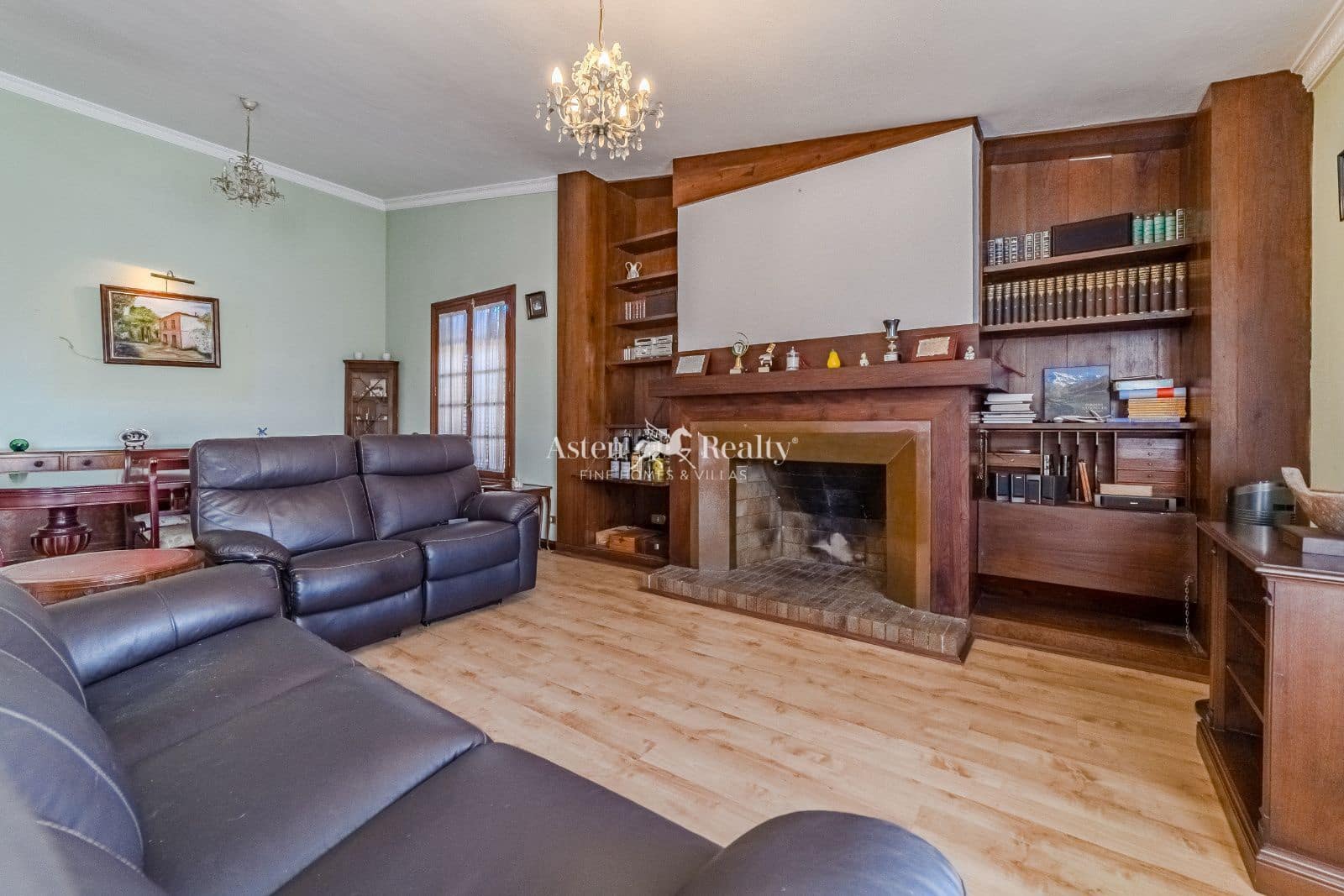 6 soveværelse Villa til salg i San Cristobal de La Laguna med garage - € 680.000 (Ref: 8998443)