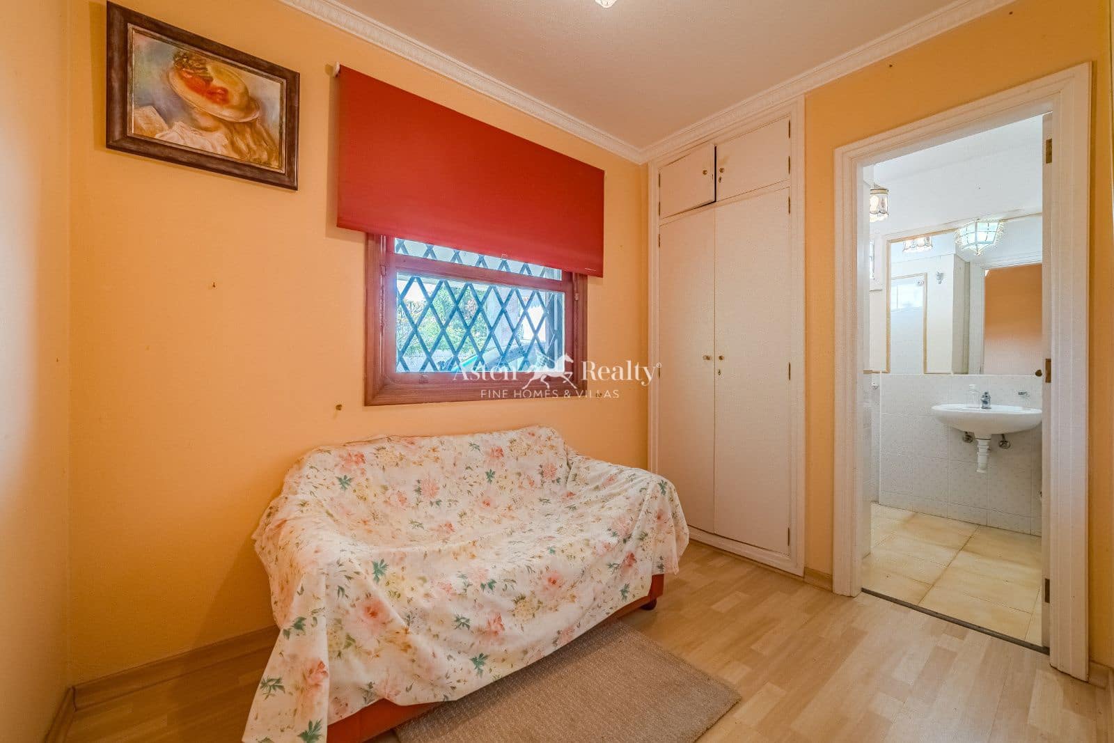 6 soveværelse Villa til salg i San Cristobal de La Laguna med garage - € 680.000 (Ref: 8998443)