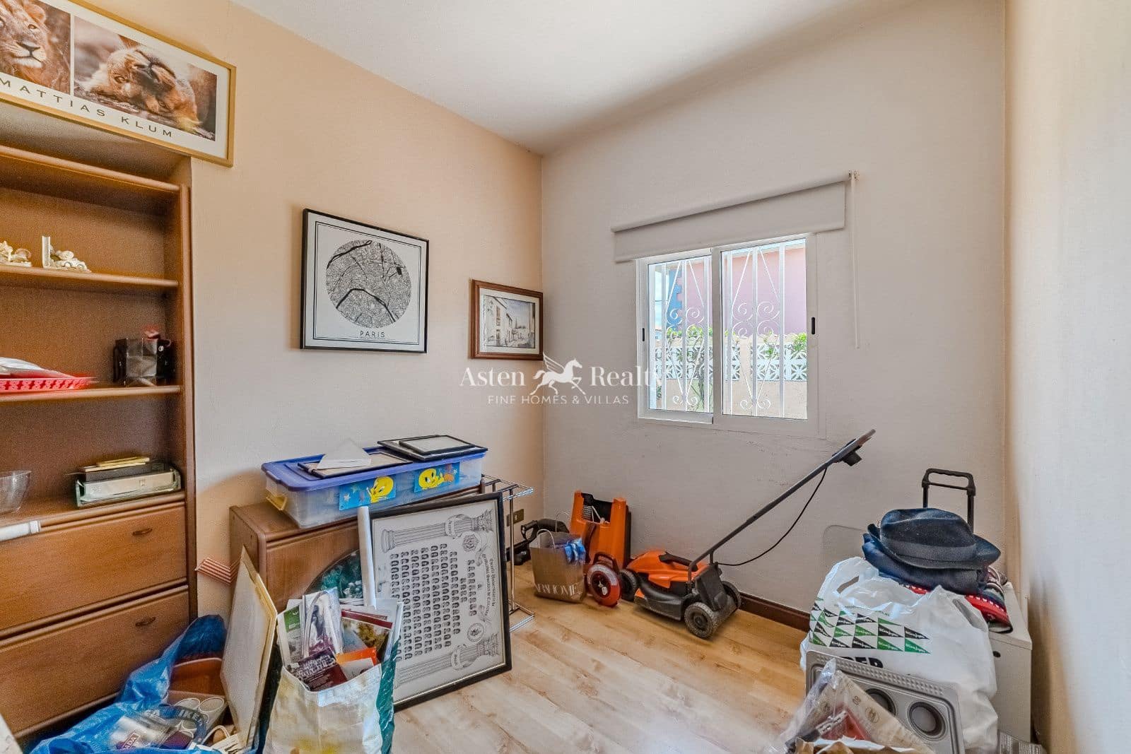 6 soveværelse Villa til salg i San Cristobal de La Laguna med garage - € 680.000 (Ref: 8998443)